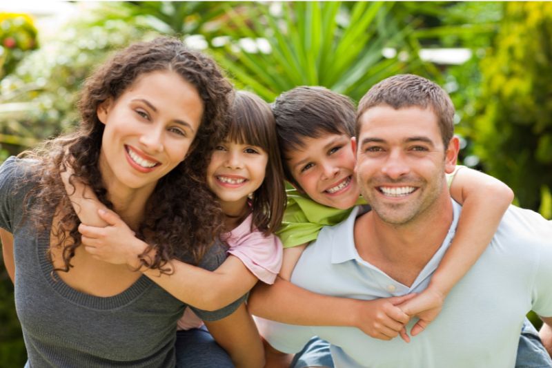beautiful family of four Advanced Orthodontics in Kent, WA
